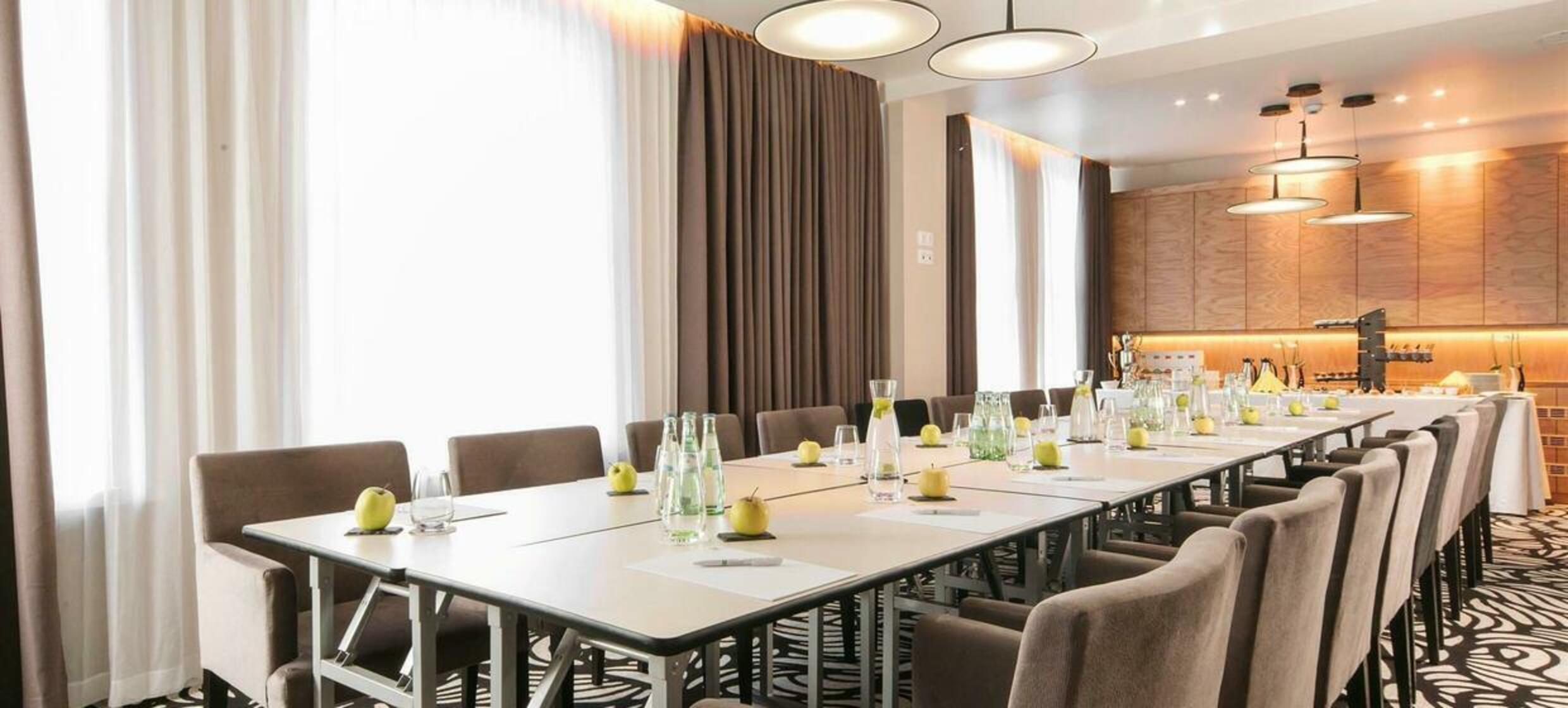 Holiday Inn Dresden - Am Zwinger Gottfried Semper in Dresden 1