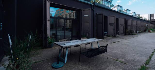 ABBY MOOD Space in Berlin 15