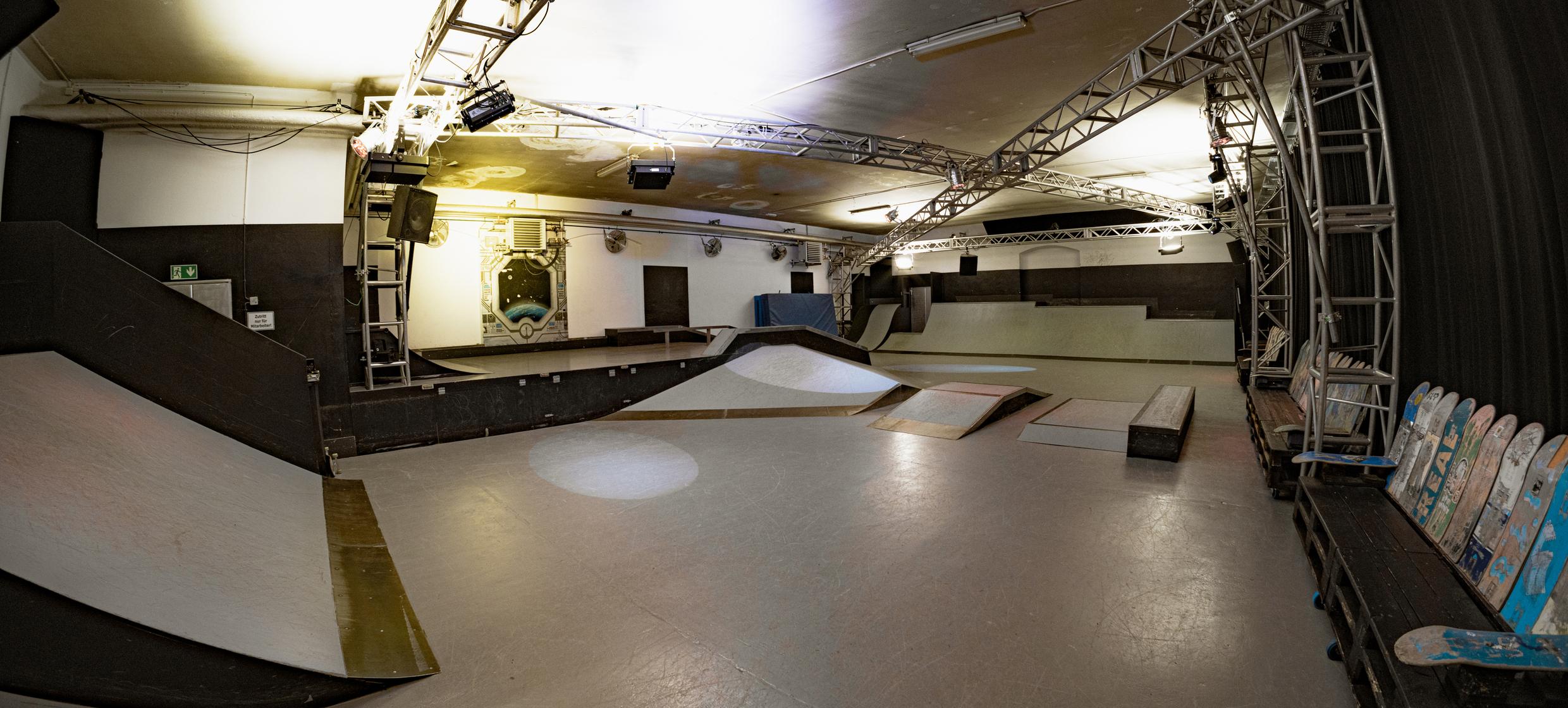 SpaceforSkate 9