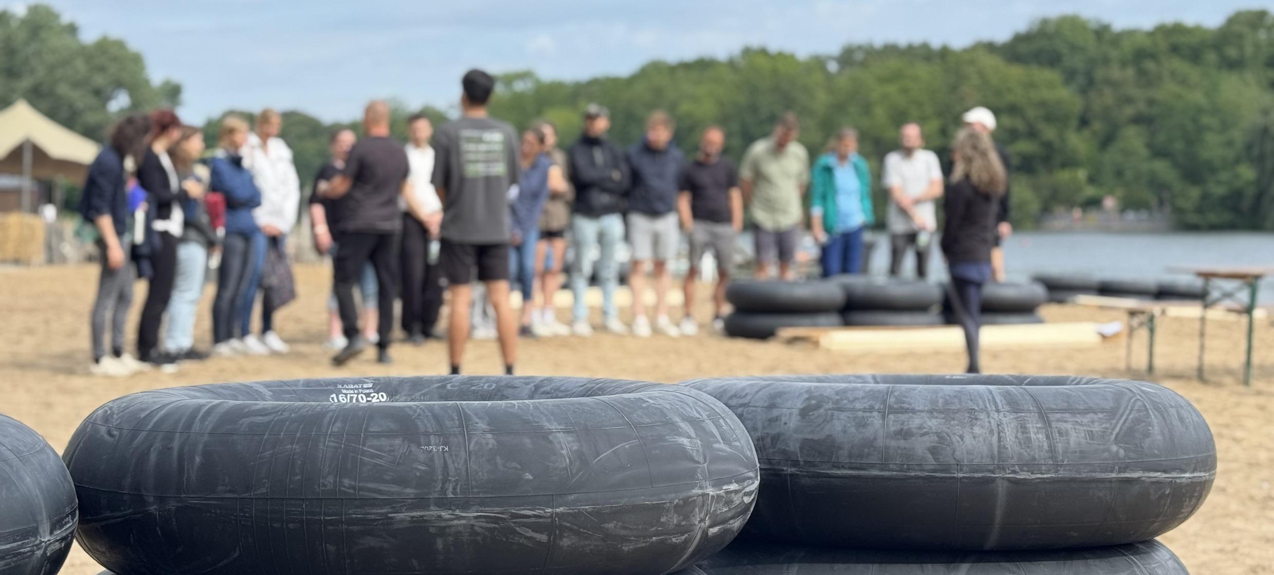 Teambuilding Floßbau 3