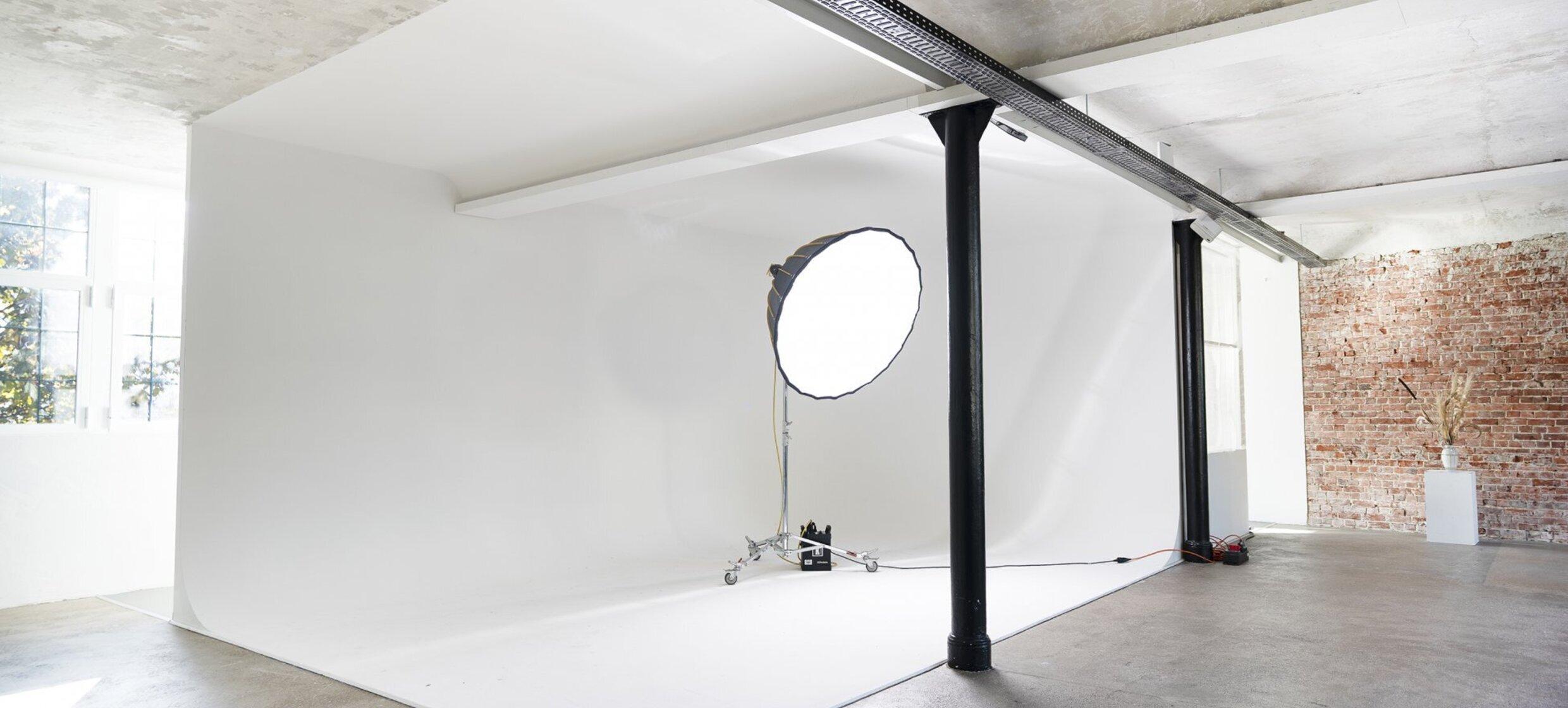 Highnoon Studios 8
