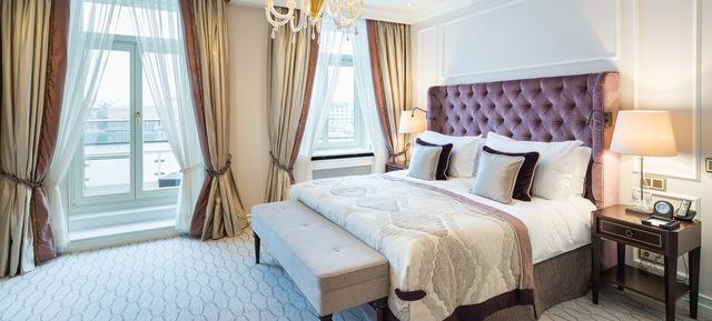 Fairmont Hotel Vier Jahreszeiten in Hamburg / Neustadt 14