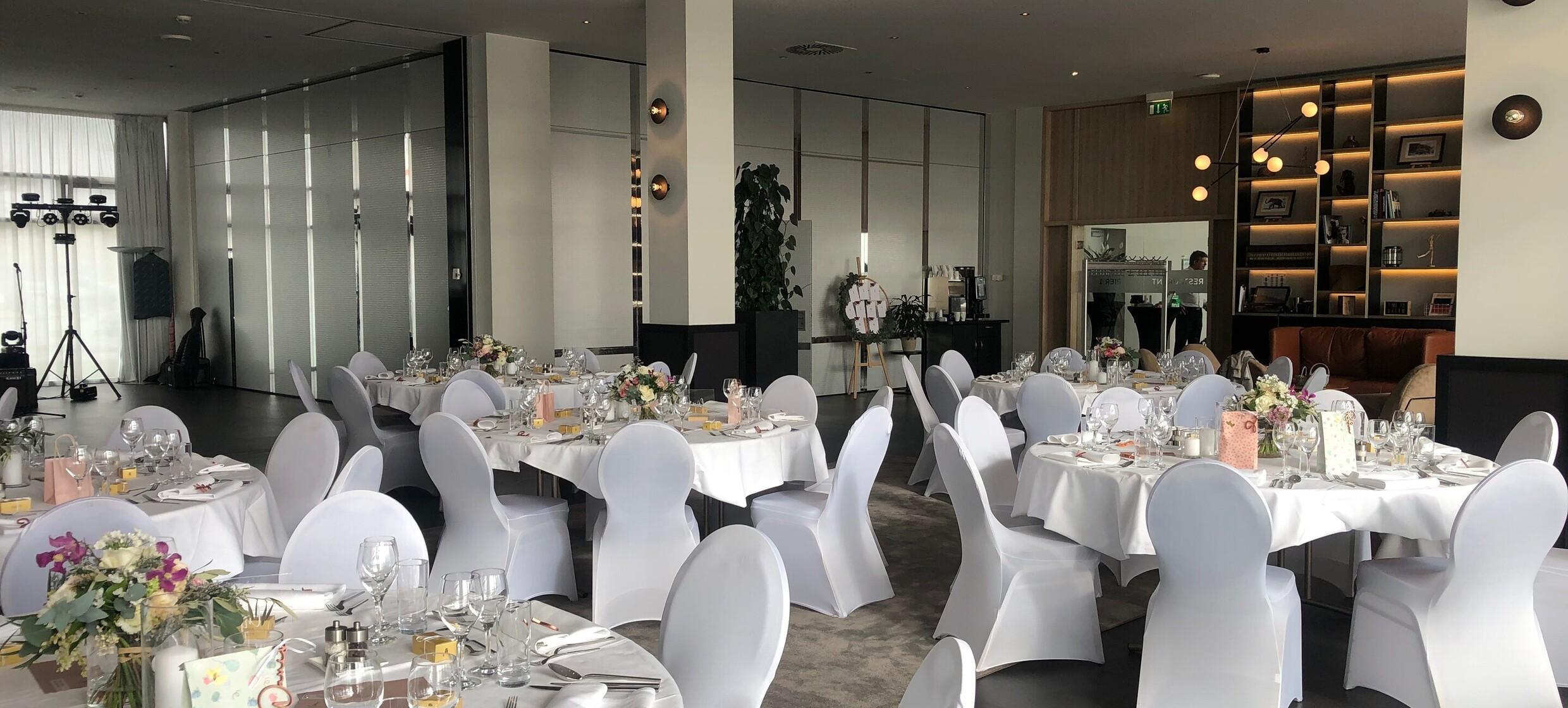 Hochzeit in stilvollem Rahmen im INNSiDE Bremen in INNSIDE Bremen / Bremen 1