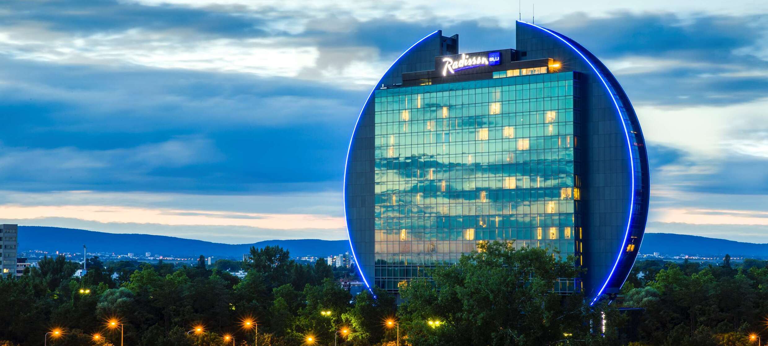 Radisson Blu Hotel Frankfurt in Frankfurt / Bockenheim 1