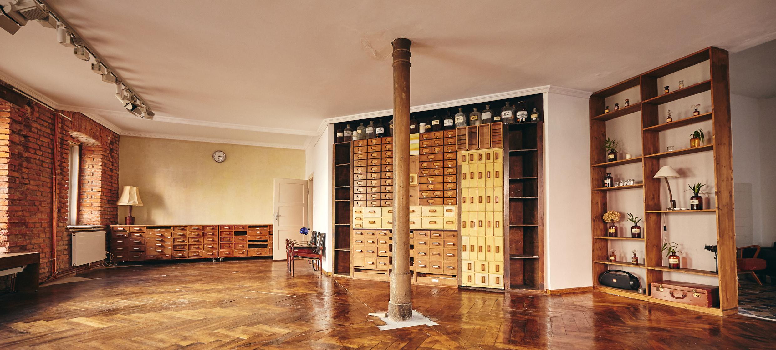 Alte Westend Apotheke in München 1