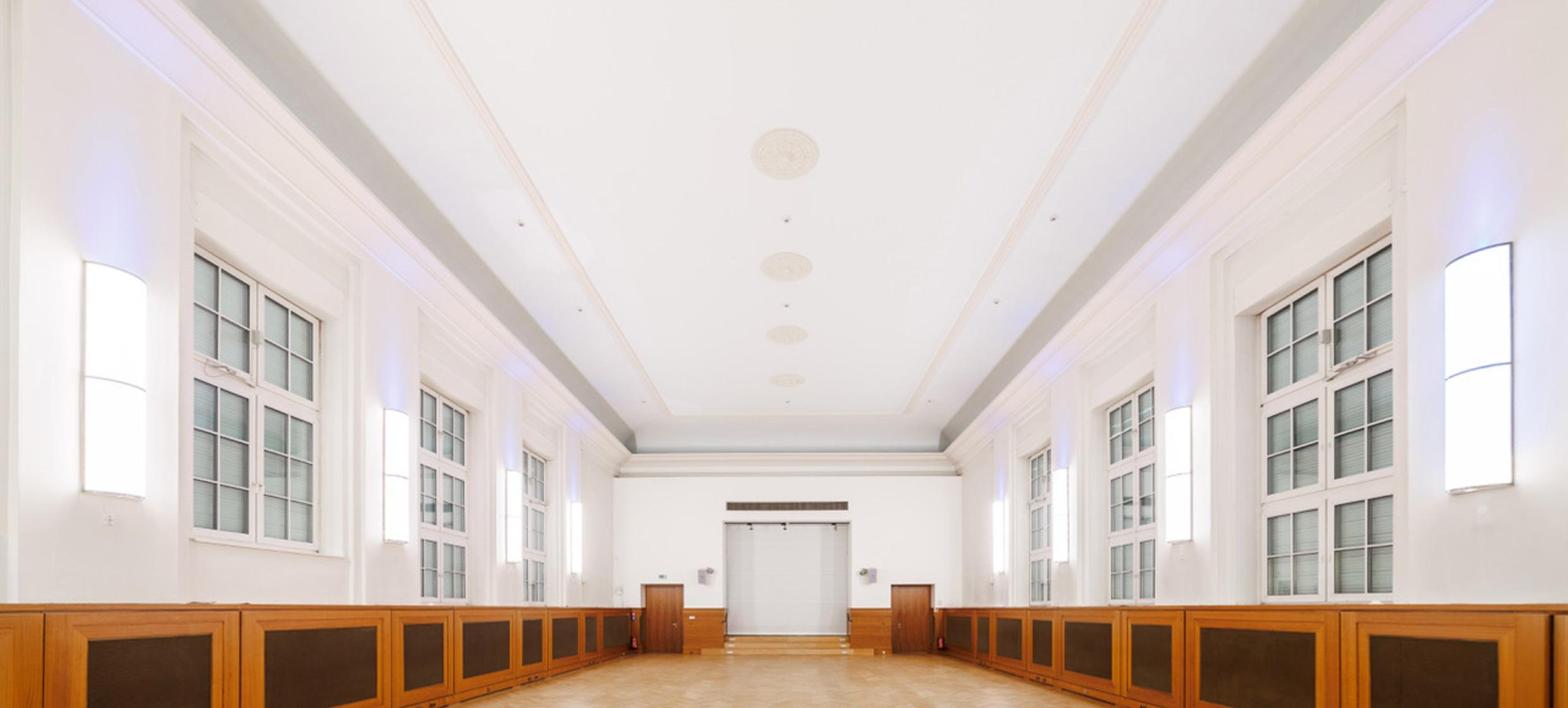 Tagungen, Sitzungen, Firmenevents in das Logenhaus 5