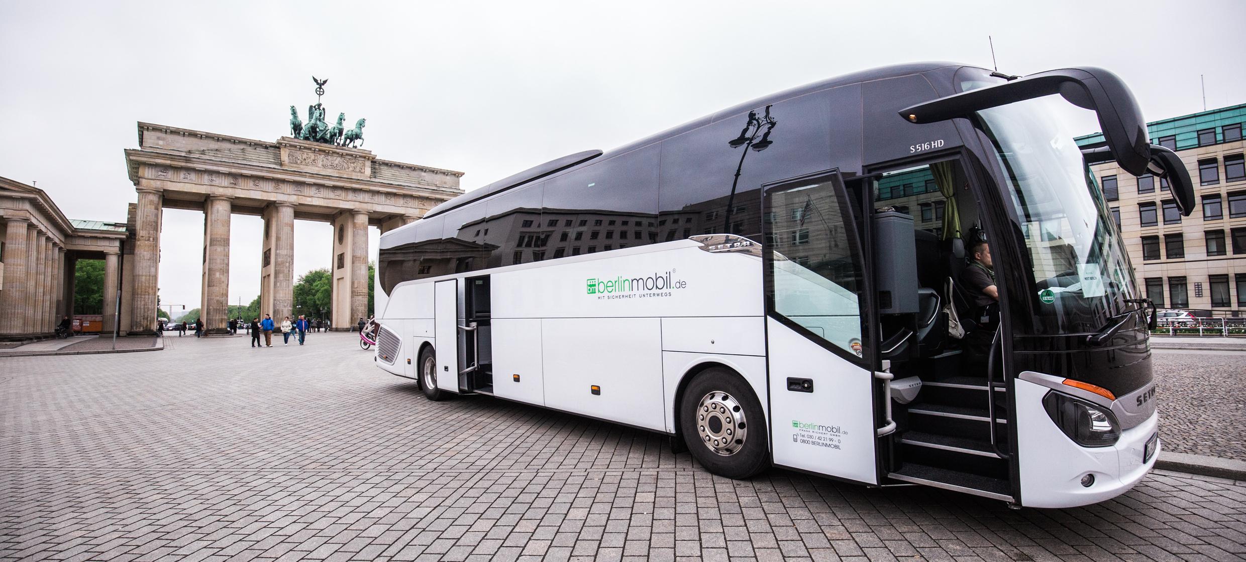 Multimediale Zeitreise mit dem Bus in Zeitreisen 1