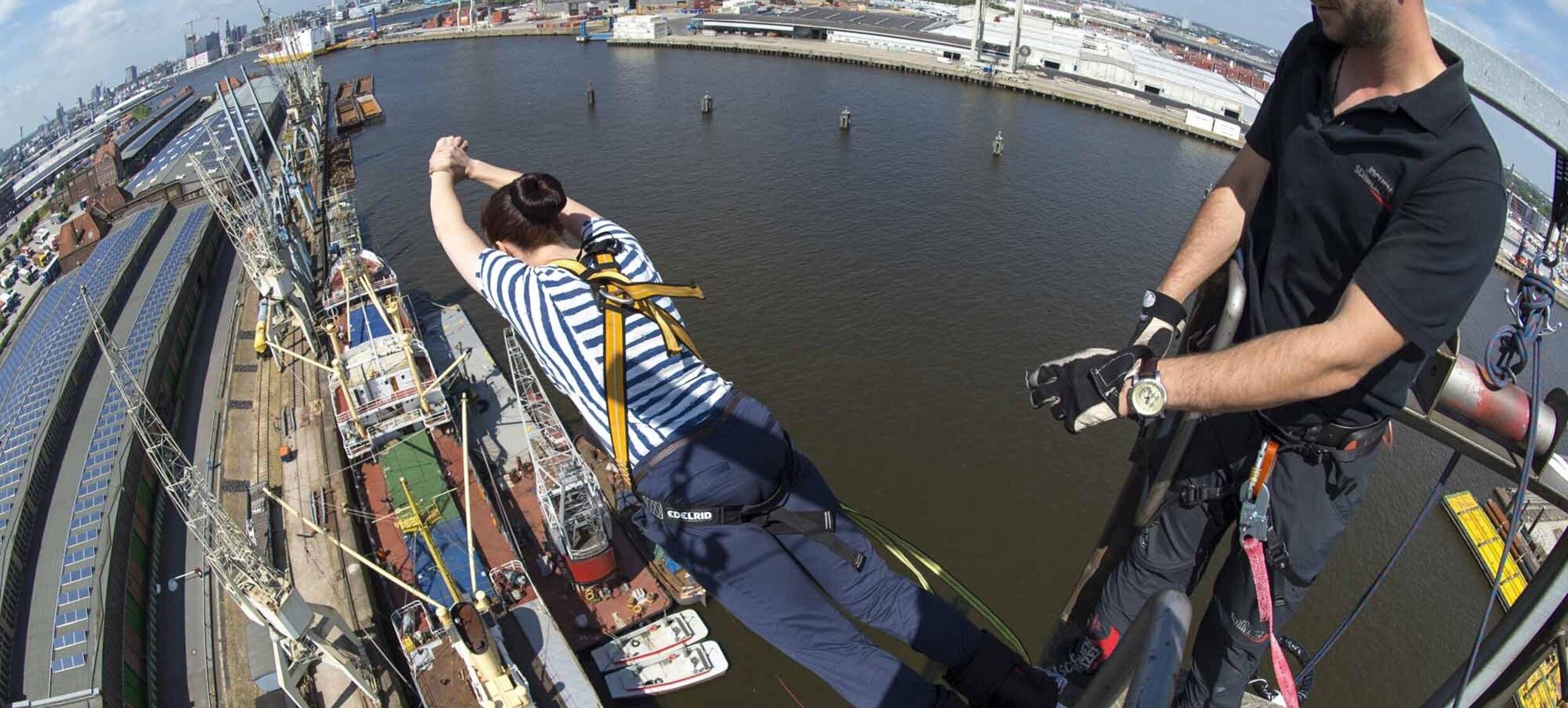 Bungee Anlage Hamburg in Bungee Anlage Hamburg 1