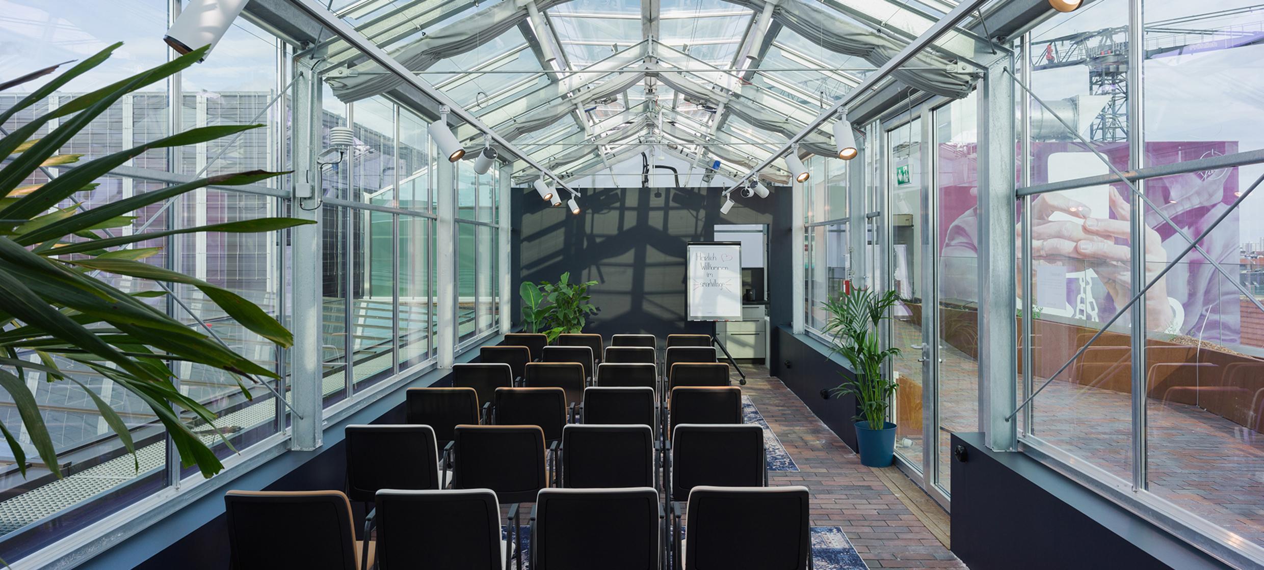 Sommerfest über Dächern Berlins 2