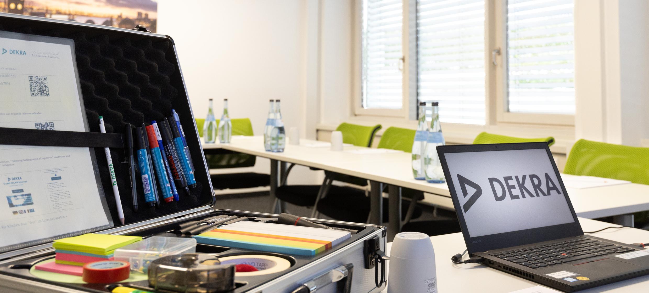 DEKRA Congress Center Wart & DEKRA Congresshotel Wart 8