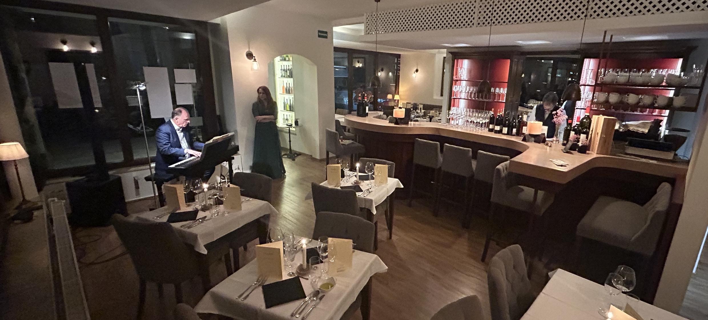 Rose Wein-Brasserie in München 1