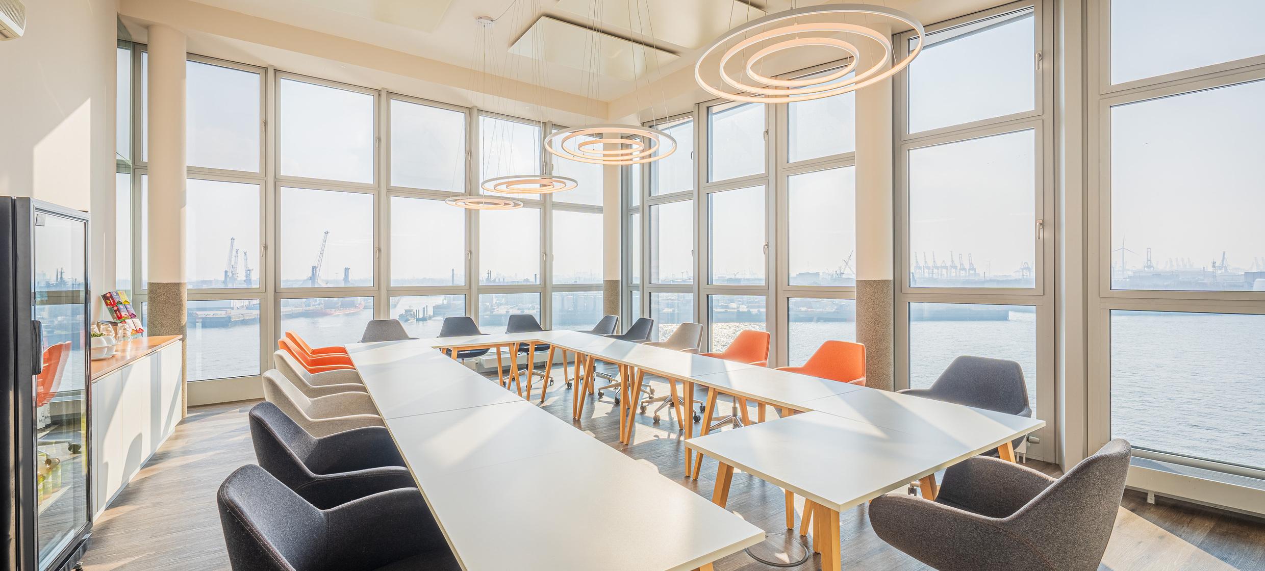 CS Business Center Hafencity 9