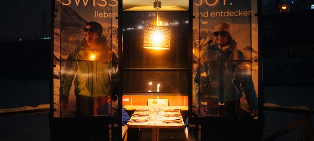 Schwarze Heidi Fonduehütte in Berlin / Friedrichshain 4