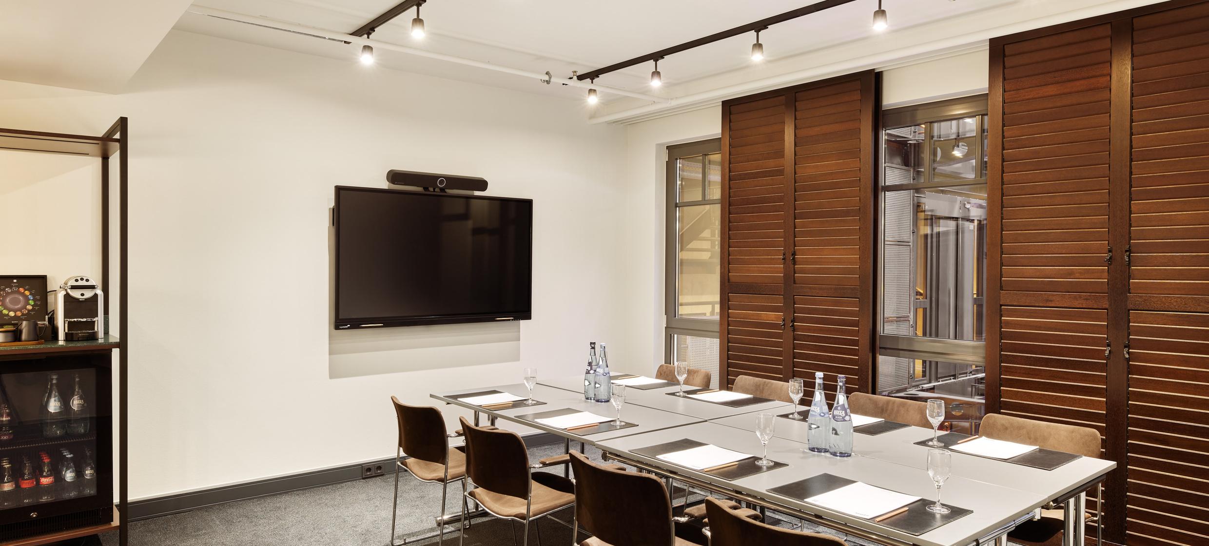 Gastwerk Hotel Hamburg - Atrium 2 in Hamburg / Bahrenfeld 1