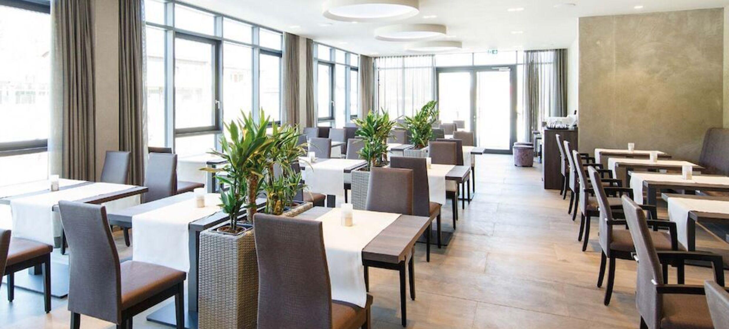 Arial Buntweberei + Zweigwerk Nr. 11 8