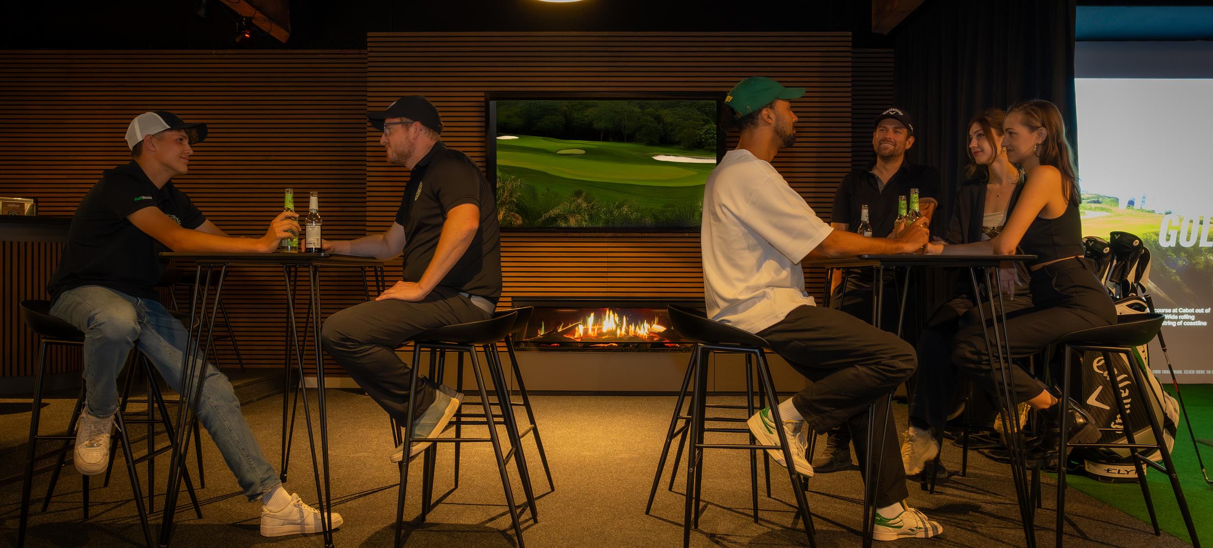 Team-Challenge I Virtual Golf Games, Pizza & Drinks in EvoGolf Berlin / Berlin 1