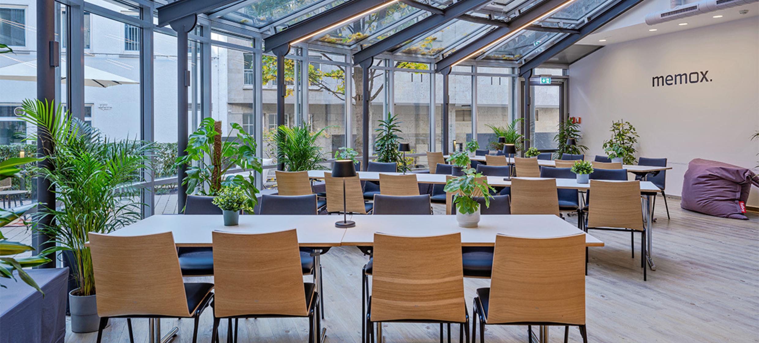 memox | Stuttgart Schlossplatz 12