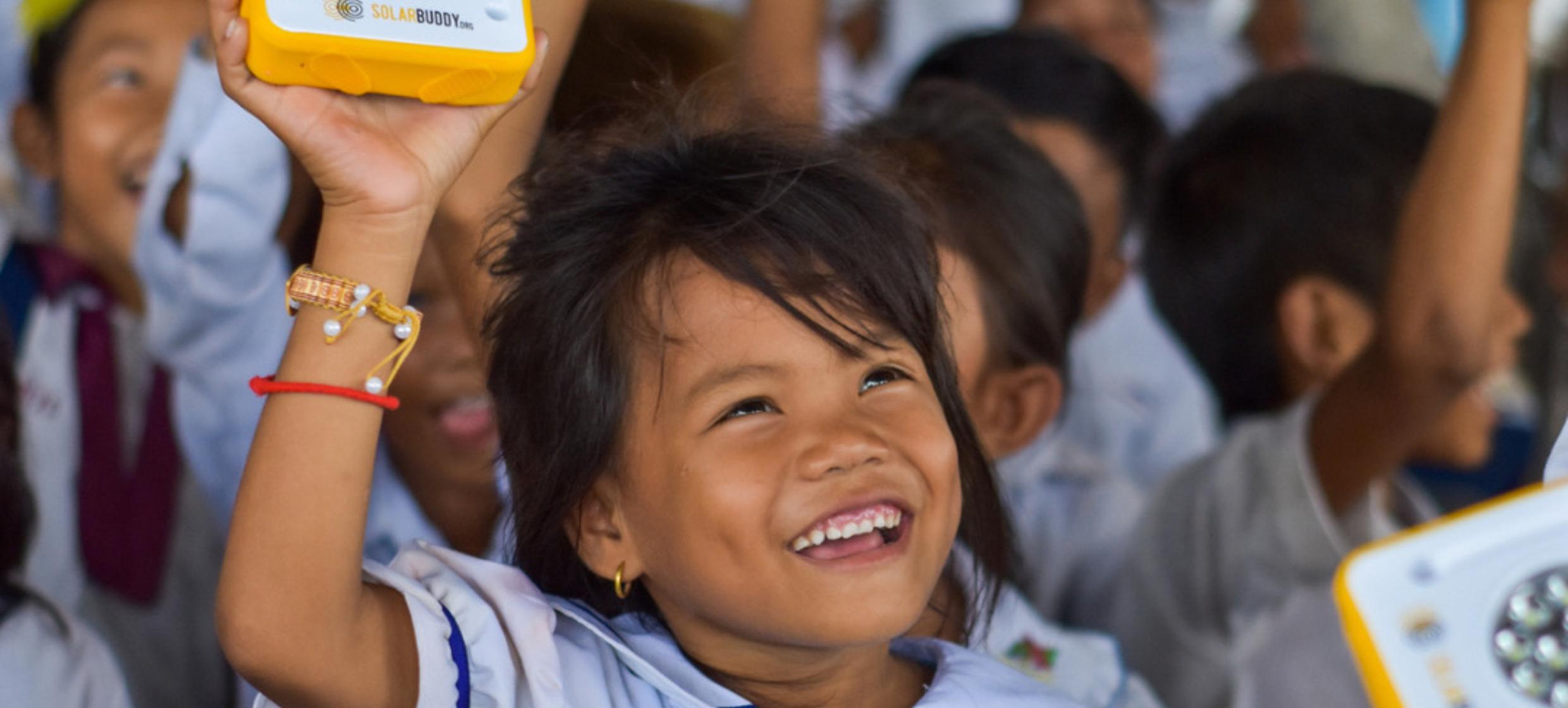 Mehr als Teambuilding: Solarlampe bauen für Kinder der Welt in Chariteam 1