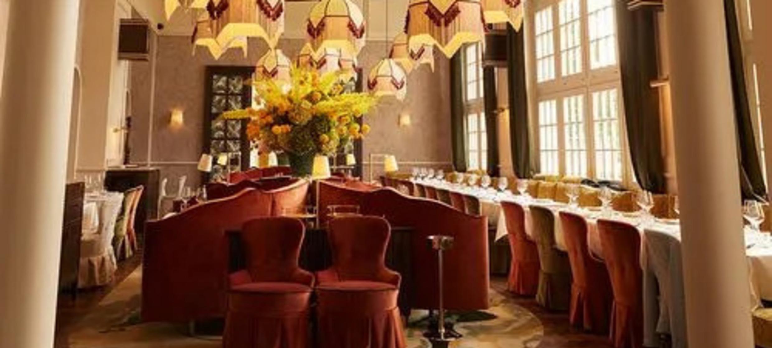 PELLICANO RESTAURANT 5