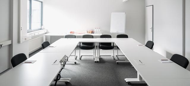 ABC Workspaces Hamburg Airport - Boardroom in Hamburg / Fuhlsbüttel 2
