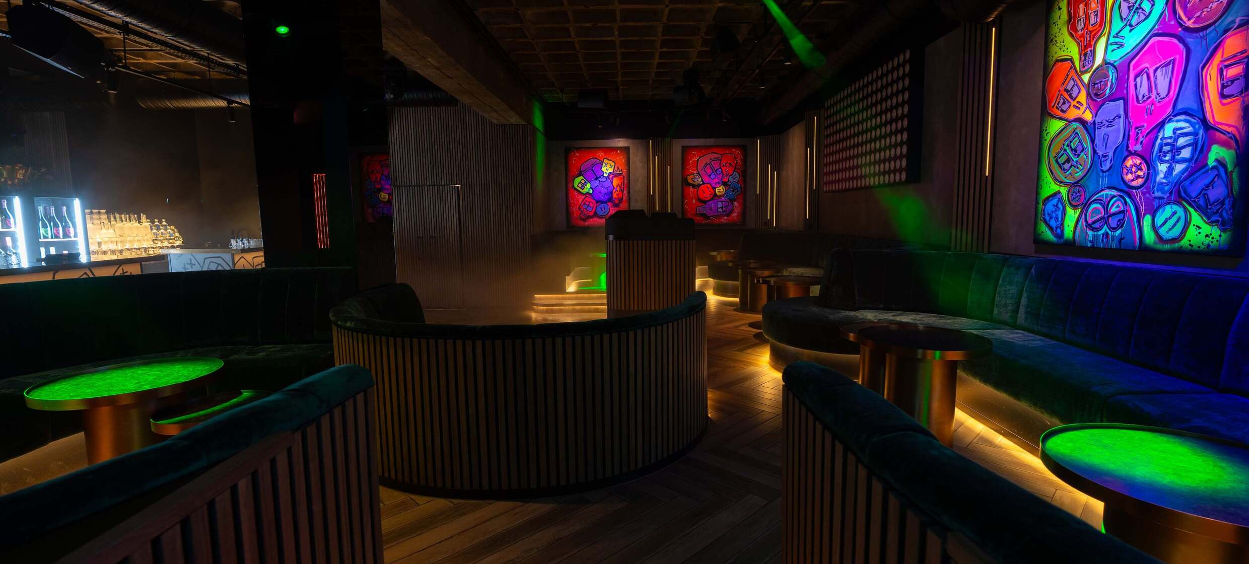 THE DOOR – CHRISTMAS SPECIAL PACKAGE in THE DOOR / Berlin 1