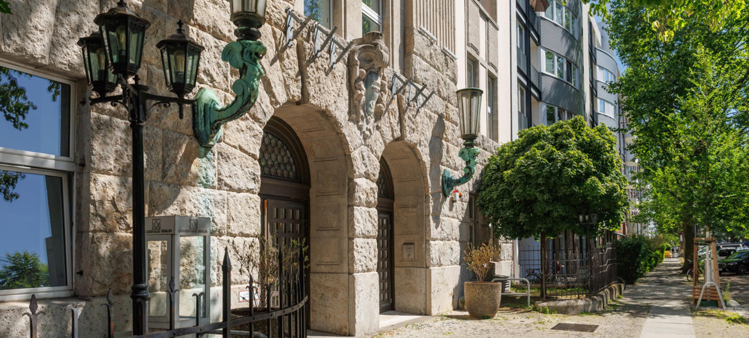 Carrera-Rennbahn im Logenhaus 6