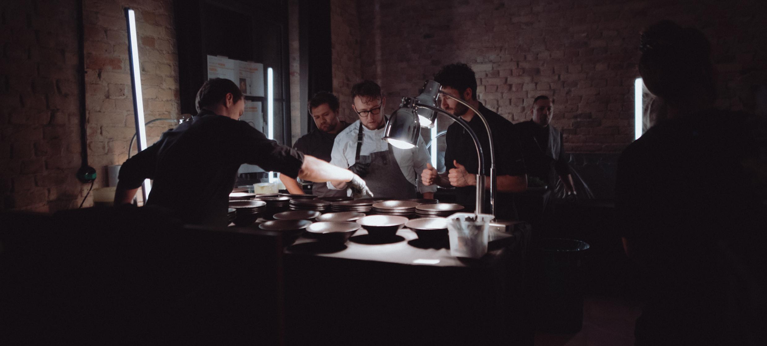 Dufte Cooking – Kochevent-Pauschale in Dufte im Kant-Garagenpalast / Berlin 1