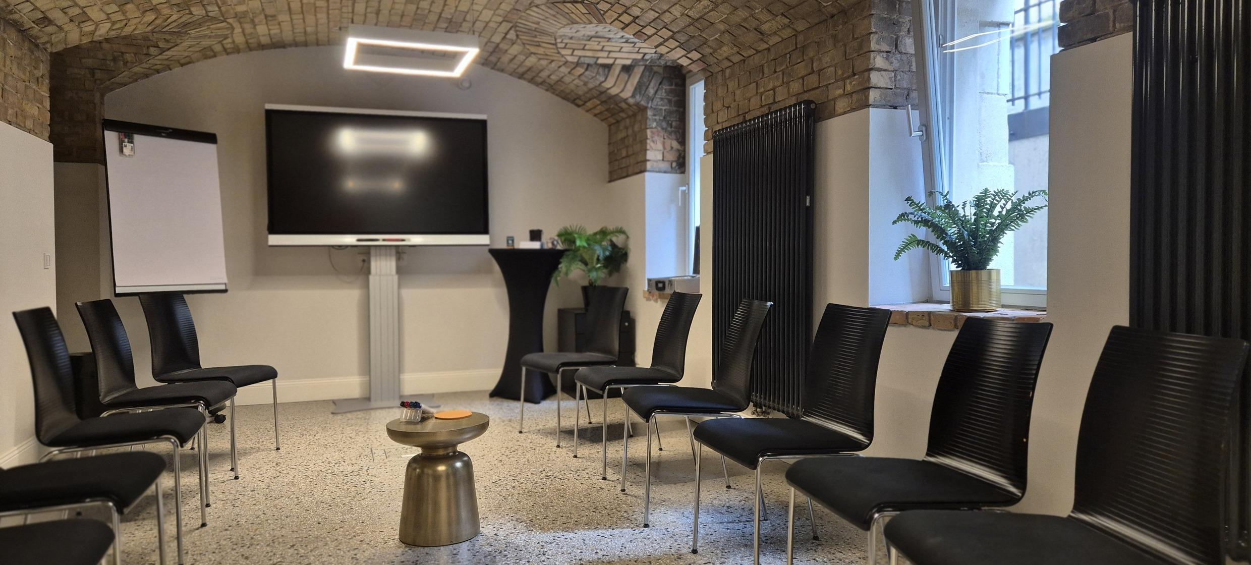 Hotel & Stadtbad Oderberger Souterrain Meetingräume (604-606) Hotel & Stadtbad Oderberger Souterrain Meetingräume (604-606) in Berlin / Prenzlauer Berg 1