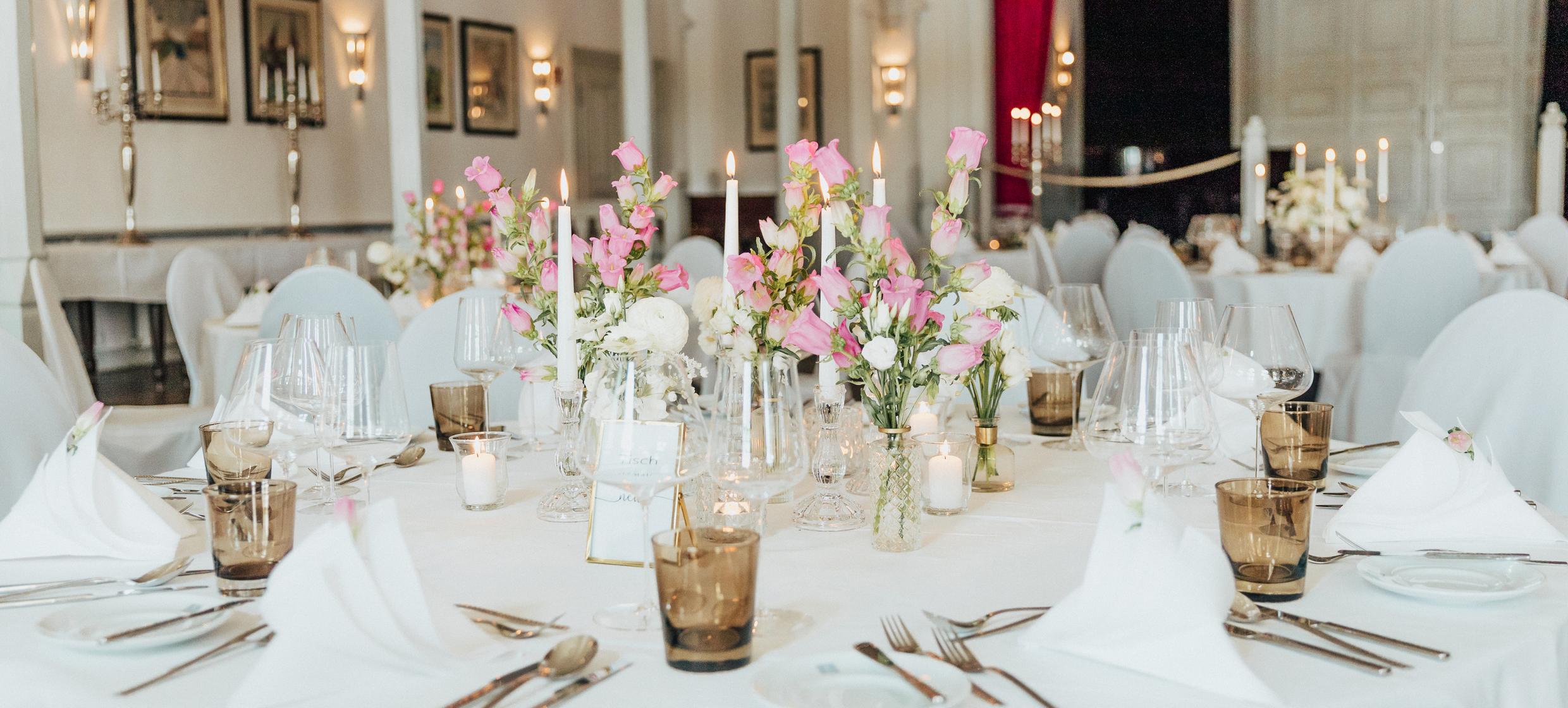 Ihre Traumhochzeit am Elbstromkilometer 598,5 (Zollenspieker Fährhaus) in Zollenspieker Fährhaus / Kirchwerder 1