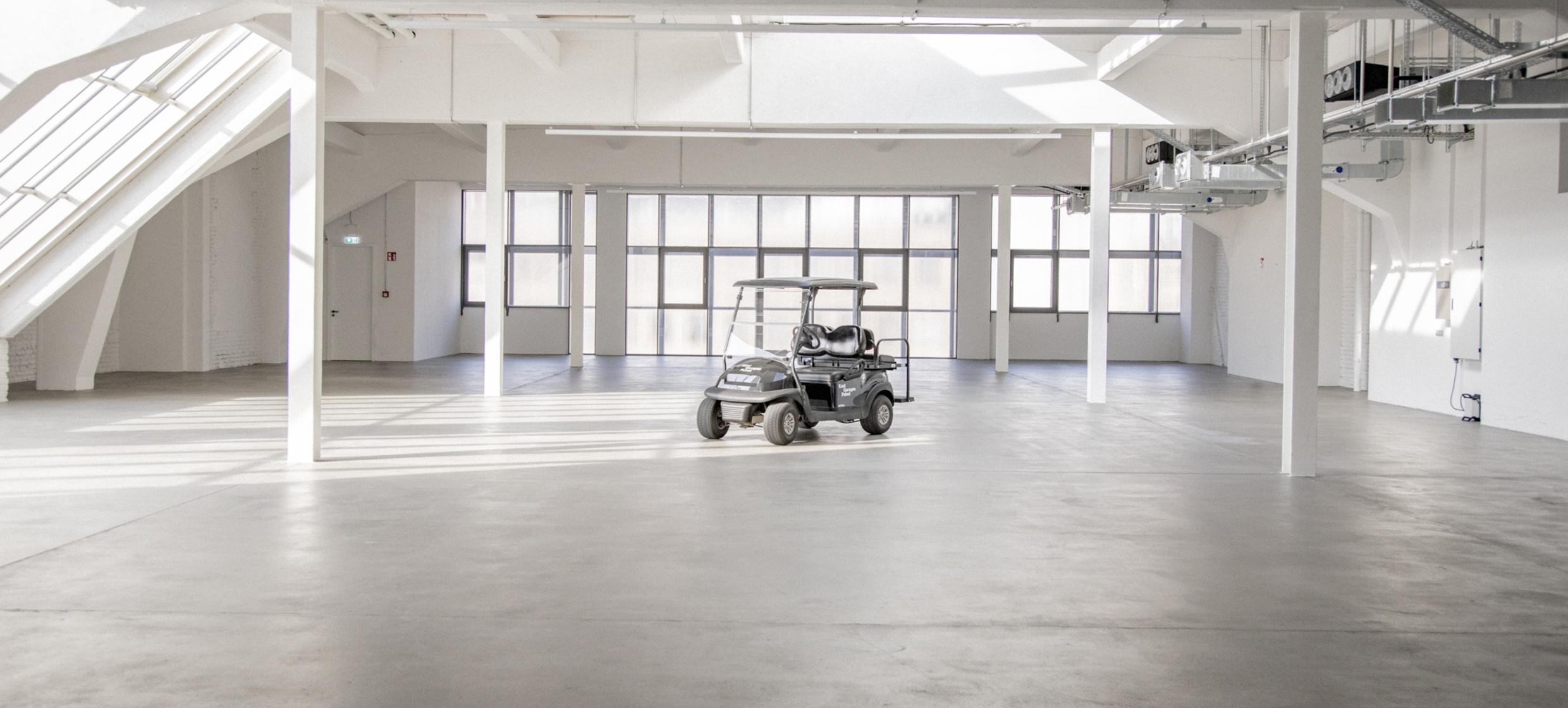 Kant-Garagenpalast 11