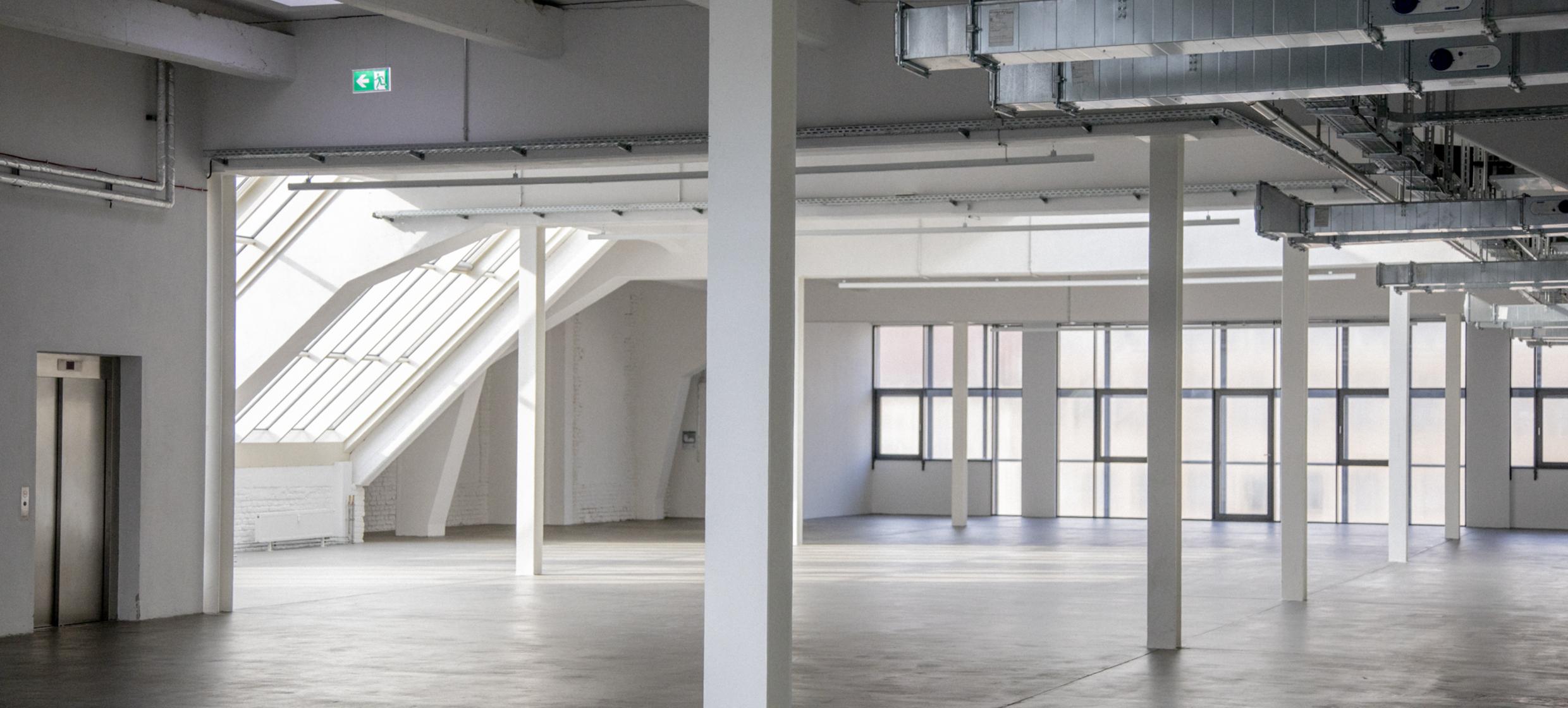 Kant-Garagenpalast 3