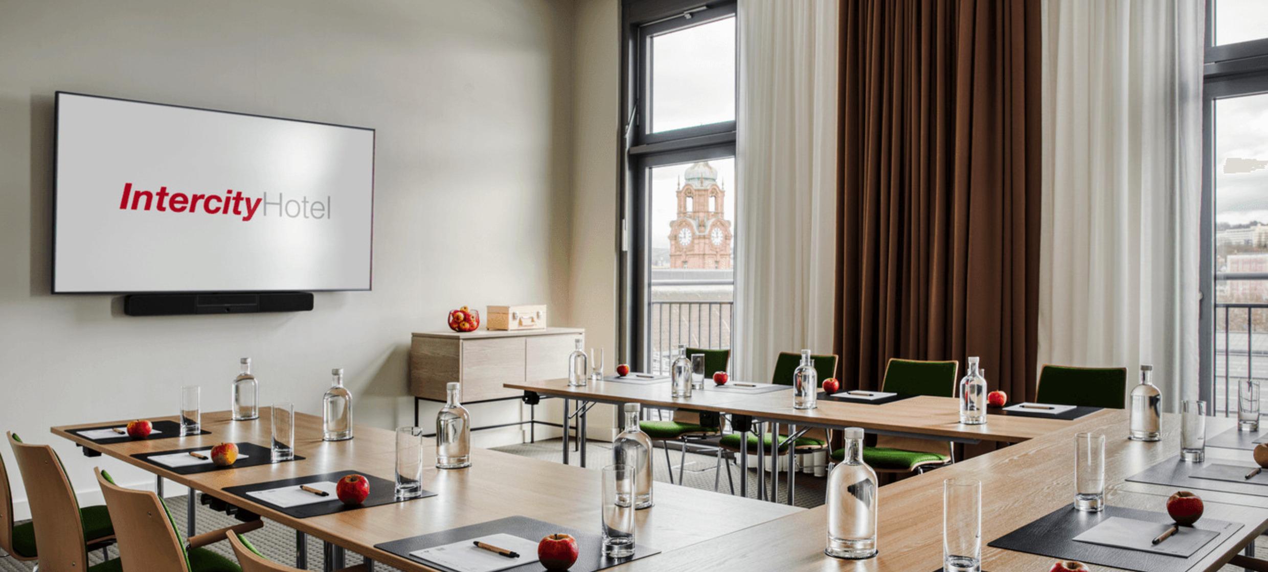 Intercity Hotel Wiesbaden 3