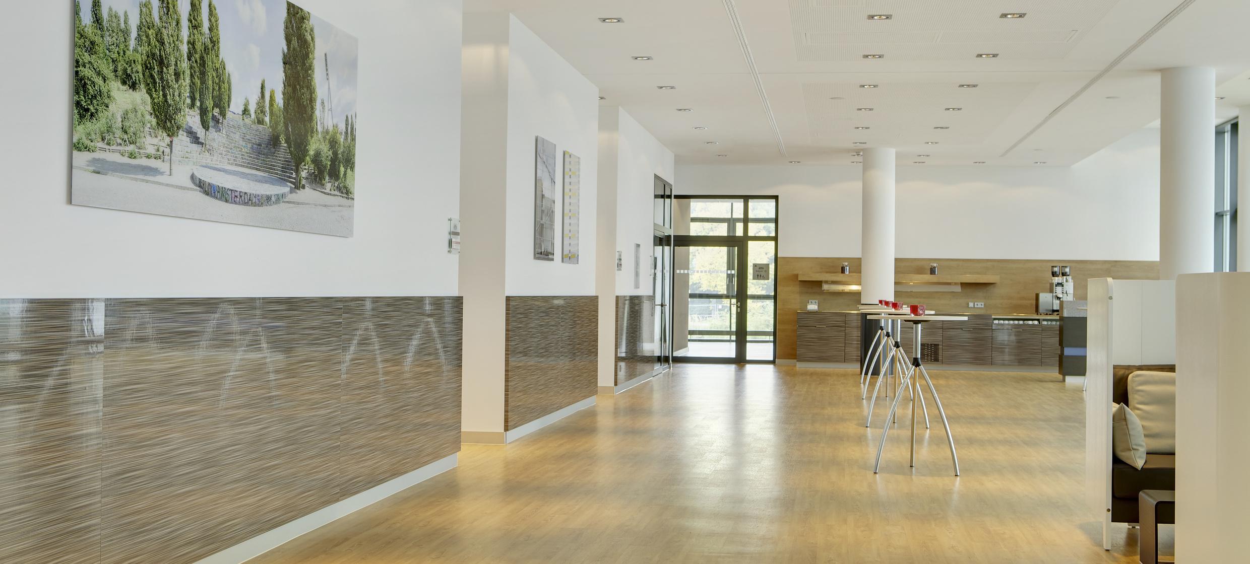 IntercityHotel Berlin Hauptbahnhof 5