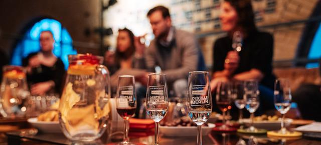 Gin Tasting & Gin Seminar mit eigener Gin Herstellung in der Mampe Manufaktur - deutsch in Mampe Manufaktur / Berlin 3