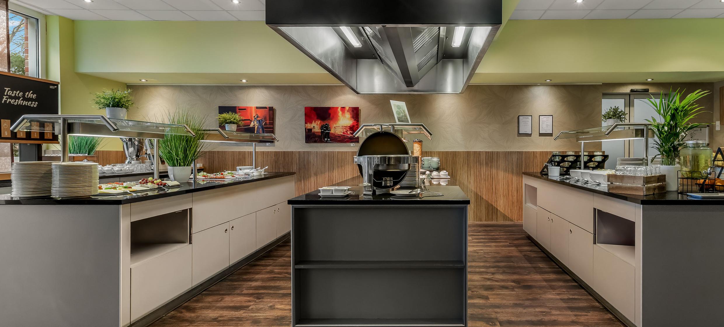 Mercure Hotel Hamburg am Volkspark 9