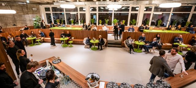 Chapel&Pool in Berlin / Kreuzberg 9