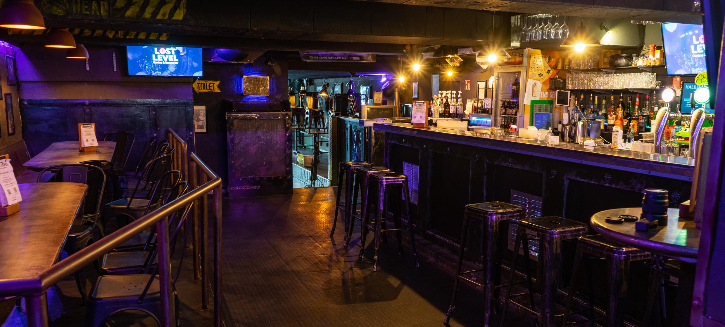 Games, Drinks & Burger im Lost Level in Lost Level / Köln 1