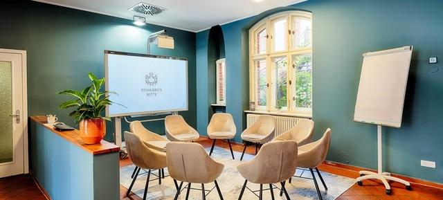 Stuhlkreis Mitte in Berlin / Mitte 3