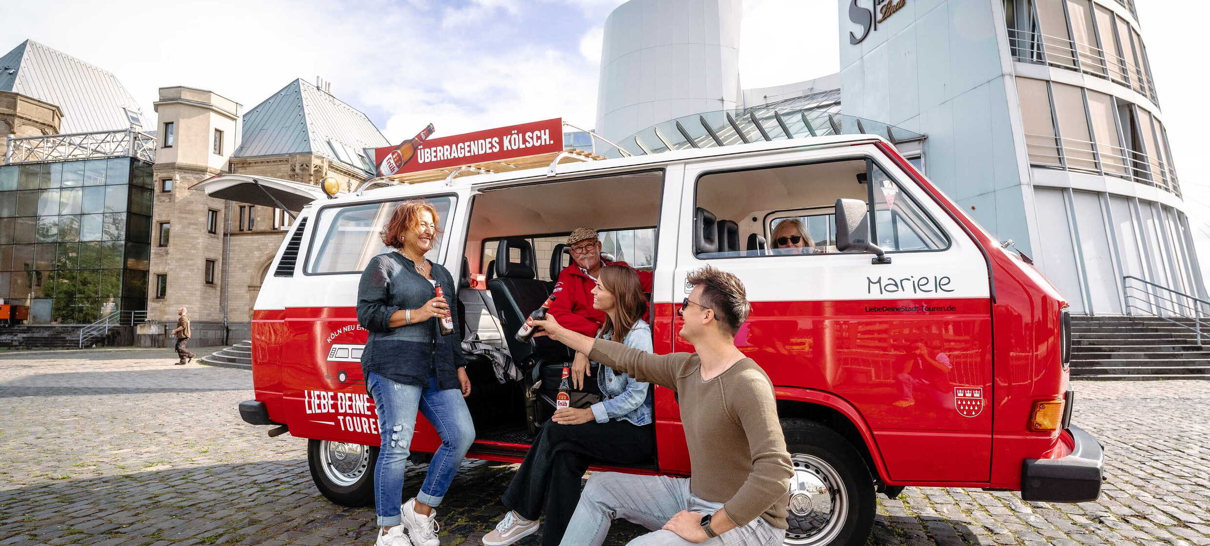 Stadtrundfahrt / Stadttour im Oldtimer Bulli | Teamevent & Teambuilding (3,5h) in Liebe Deine Stadt Touren 1