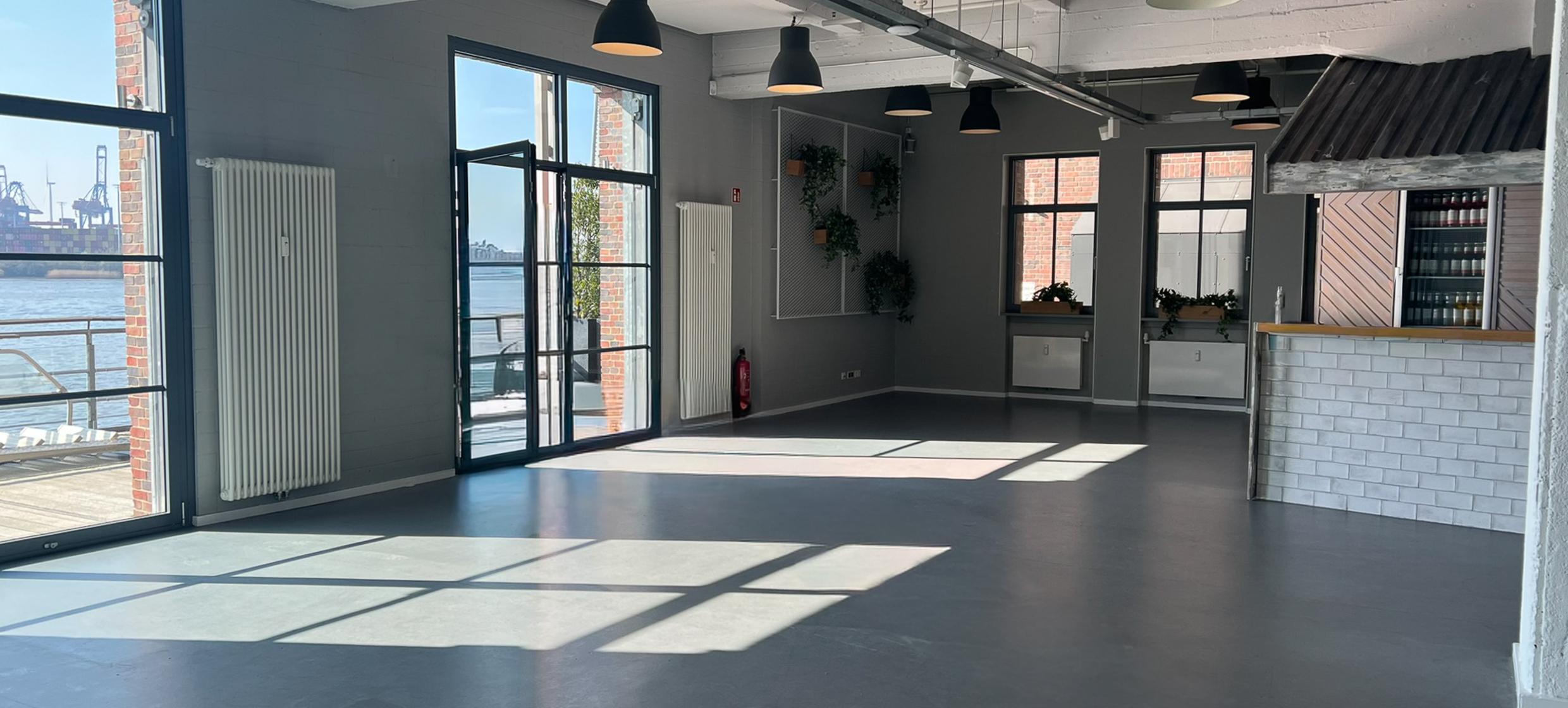 Pier 279 in Hamburg / Altona-Altstadt 1