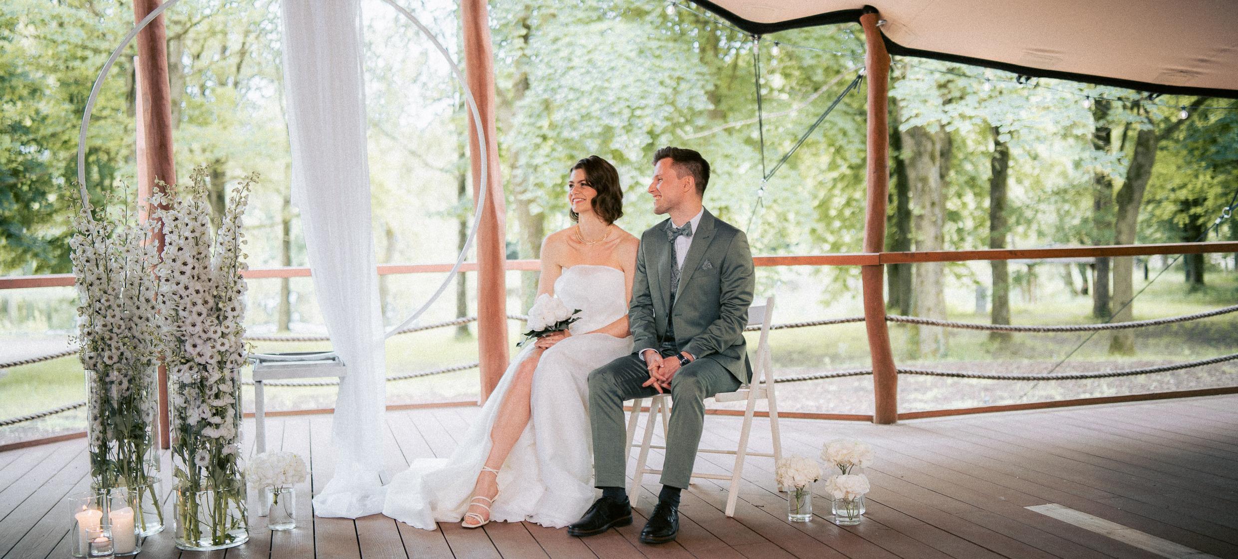 Hochzeit im Pavillon 12
