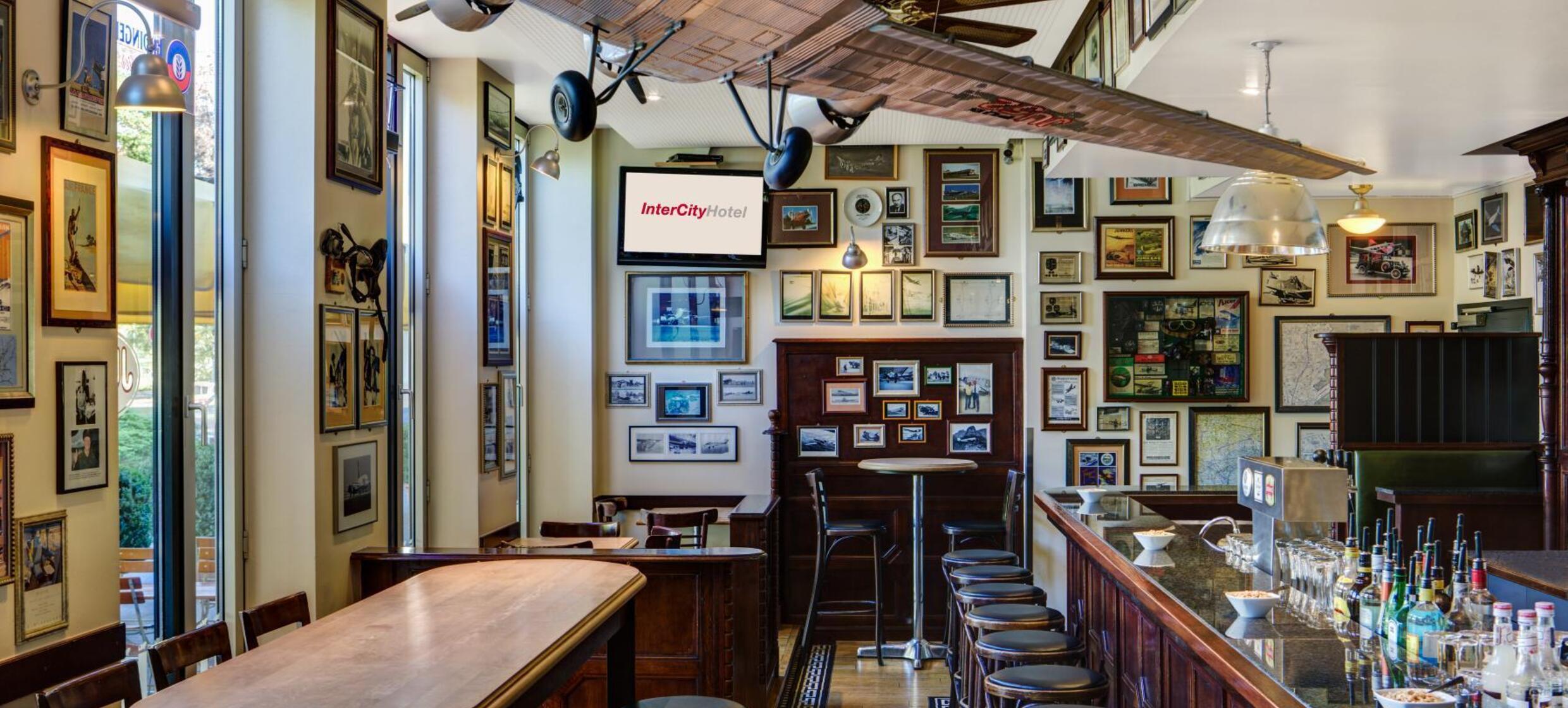 IntercityHotel Frankfurt Airport 10