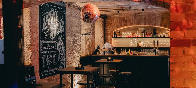 VINTAGE LOCATIONS in Stuttgart 19