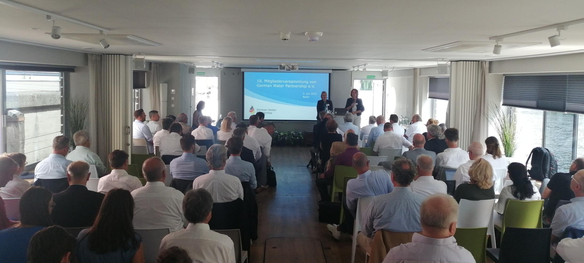 Seminarschiff Orca ten Broke 13