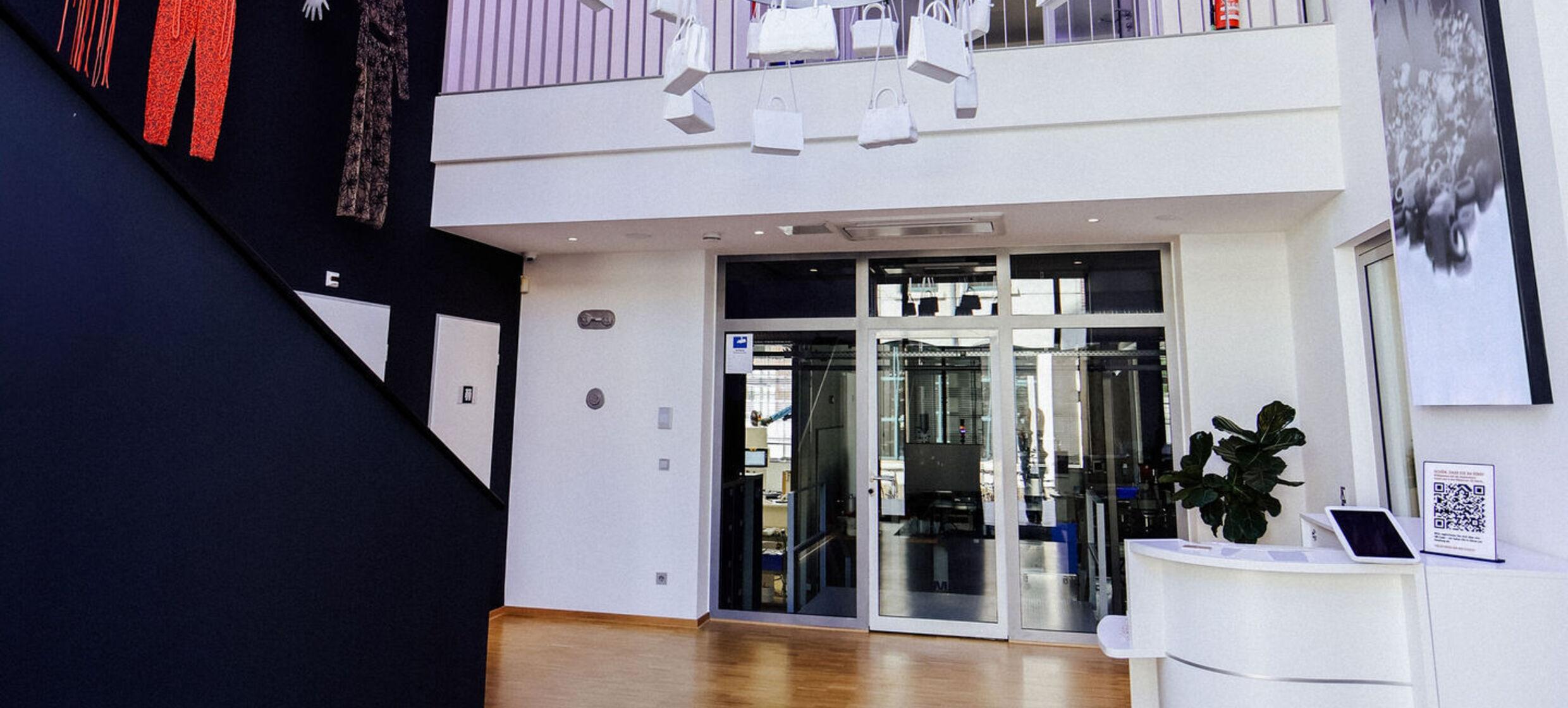 Gläserne 3D Fabrik 3