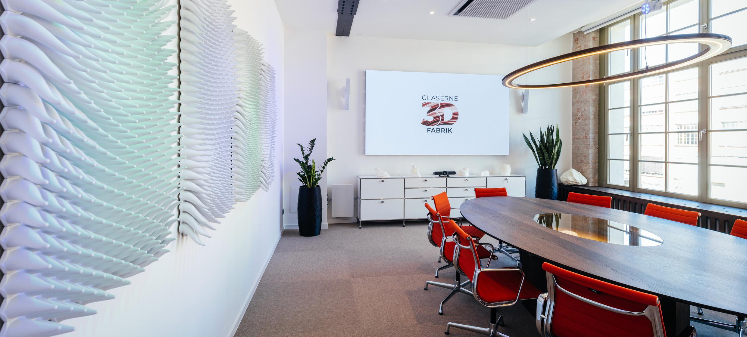 Gläserne 3D Fabrik in Leipzig 1