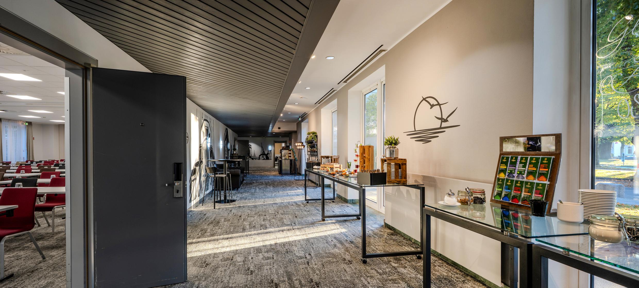 Holiday Inn Lübeck 12