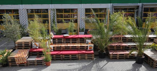 Urban Summer – 800m² Outdoor Oasis in Alte Paketposthalle / München 2