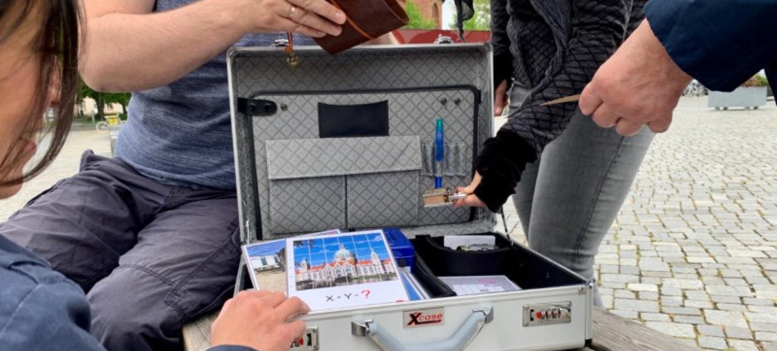 Crime Escape Challenge in anydoors 1