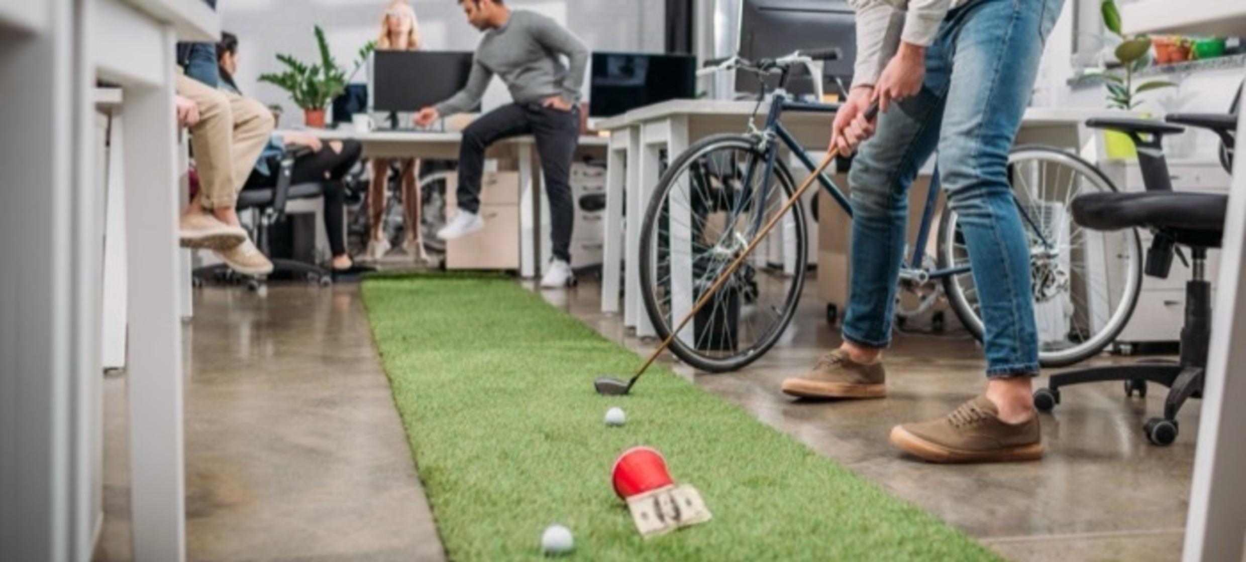 Bürogolf / Hotelgolf in anydoors 1